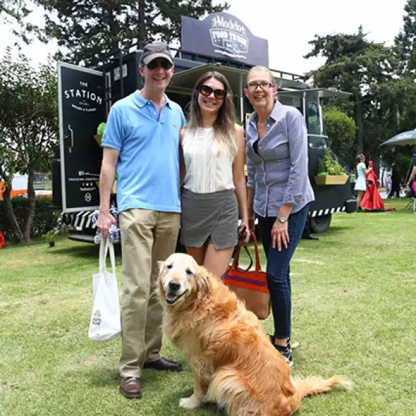 Miguel, Paulina y Mayra Herrera de la Colina