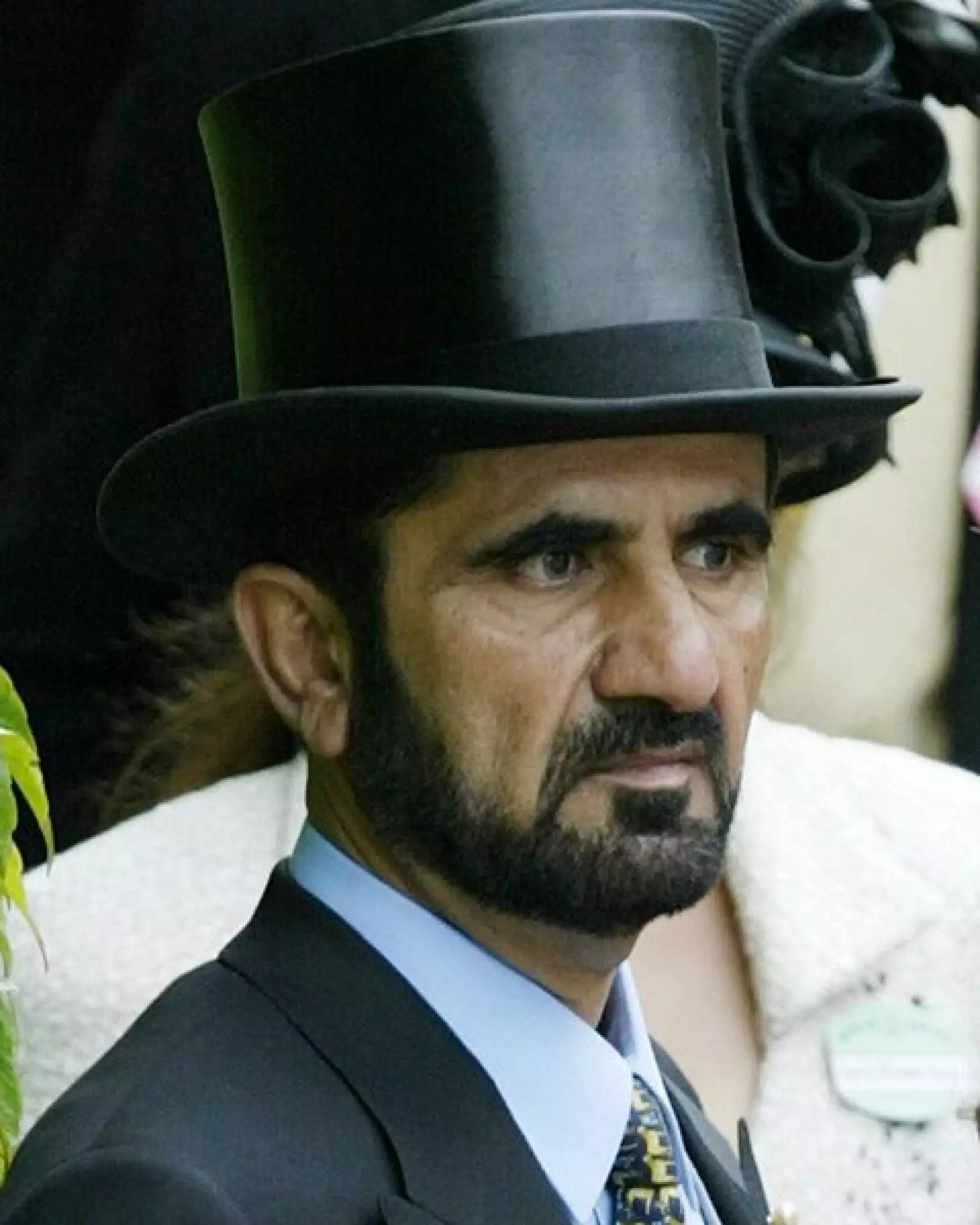 El sheik de Dubai, Mohammed Bin Rashid Al Maktoum, de 57 años, es dueño de 16 billones de dólares.