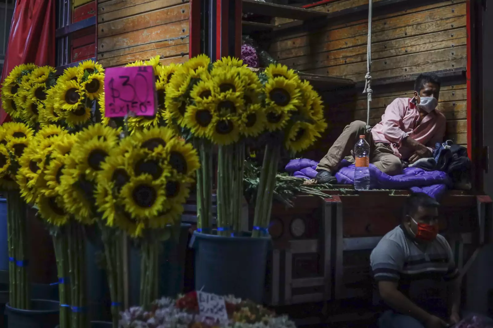 Mercado de jamaica durante la pandemia de COVID-19