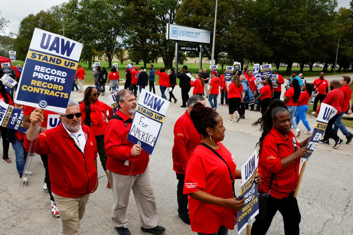 gm-cesa-trabajadores-huelga-uaw