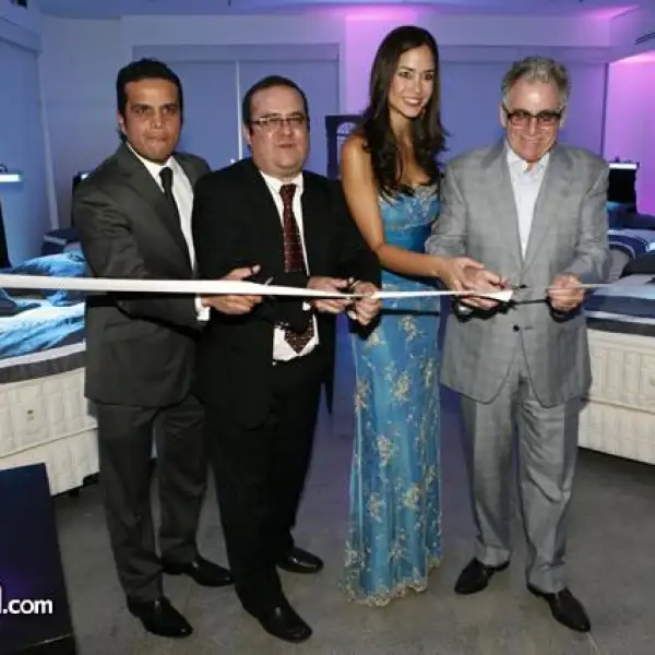 Gustavo López,Ismael Santana,Dafne Molina,Earl Kluft