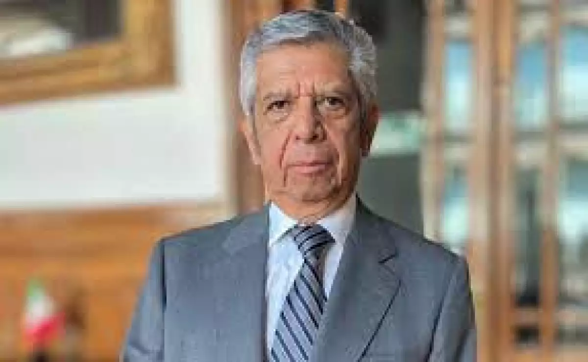 Roberto Salcedo.jpeg