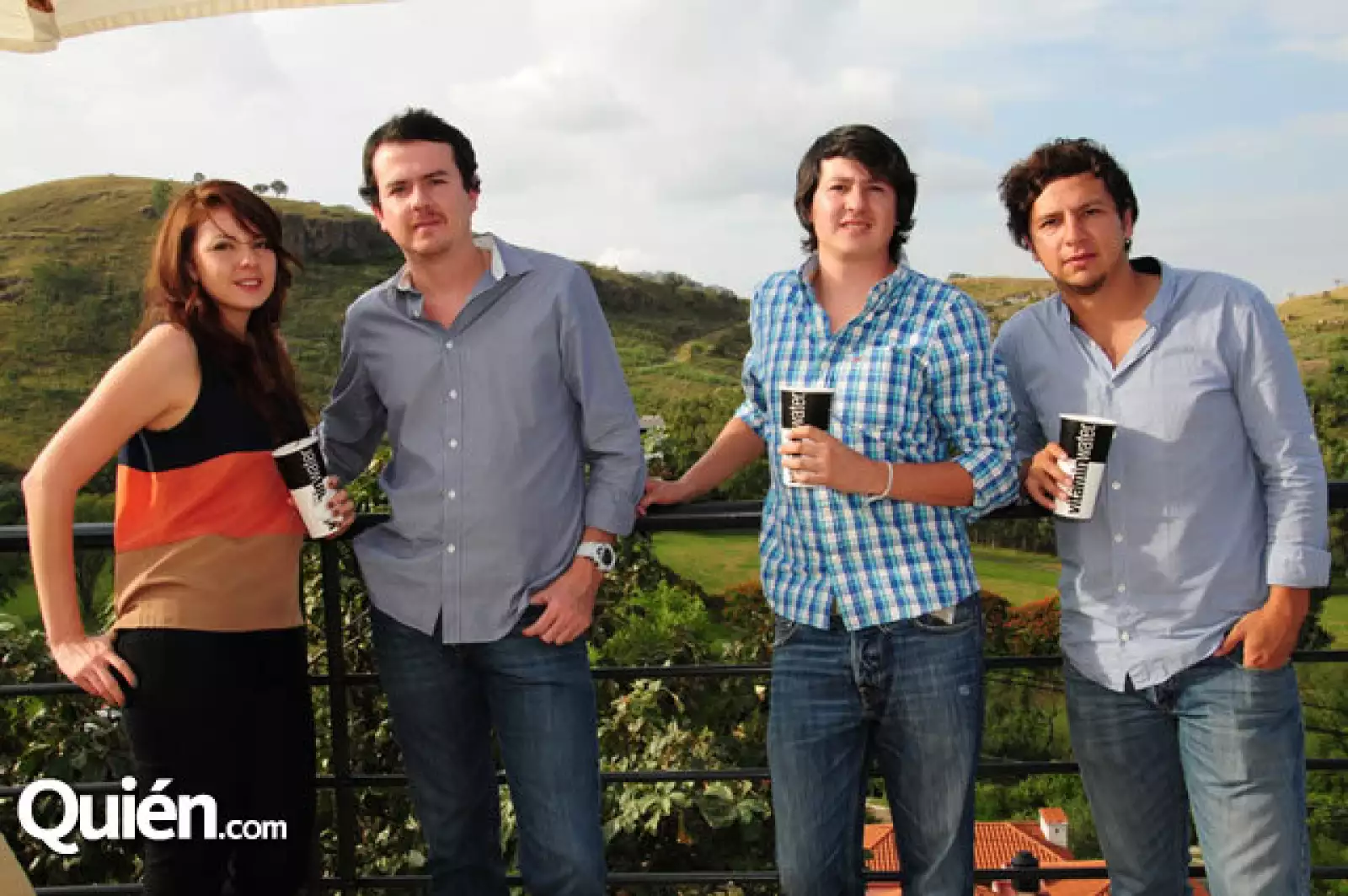 Paty Gómez,Juan Gómez,Luis Gómez,Félix Ron