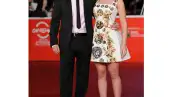 La actriz estadunidense fue muy ovacionada en la tercera jornada del Festival de Cine de Roma, a donde acudió para presentar la película "Her", de Spike Jonze, en la que prestó su voz.