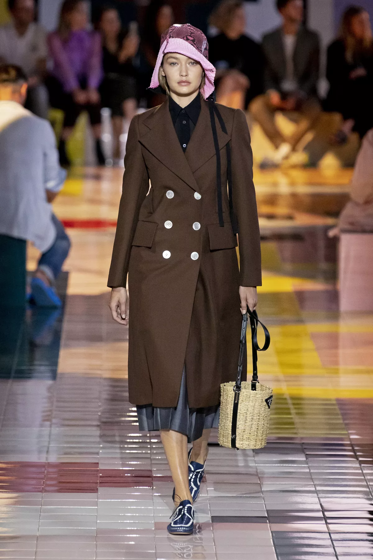 Prada S20 014.jpg