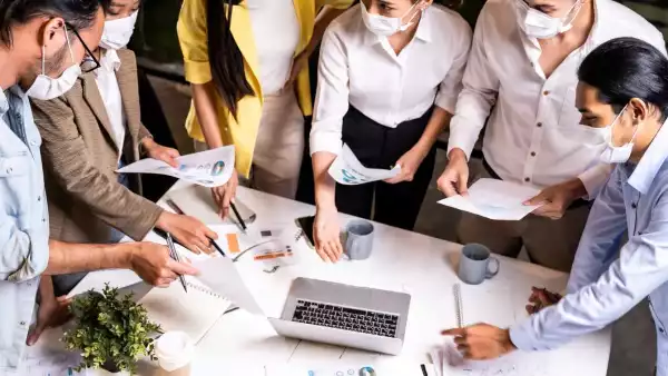 Alternativas para construir conexiones y fortalecer a los grupos laborales