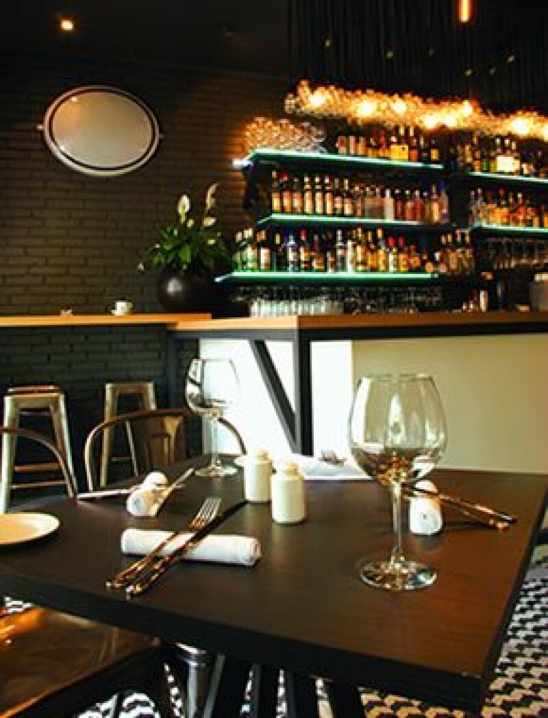 Excelente ambiente y ubicación lo han convertido en poco tiempo en el nuevo lugar obligado de Polanco.