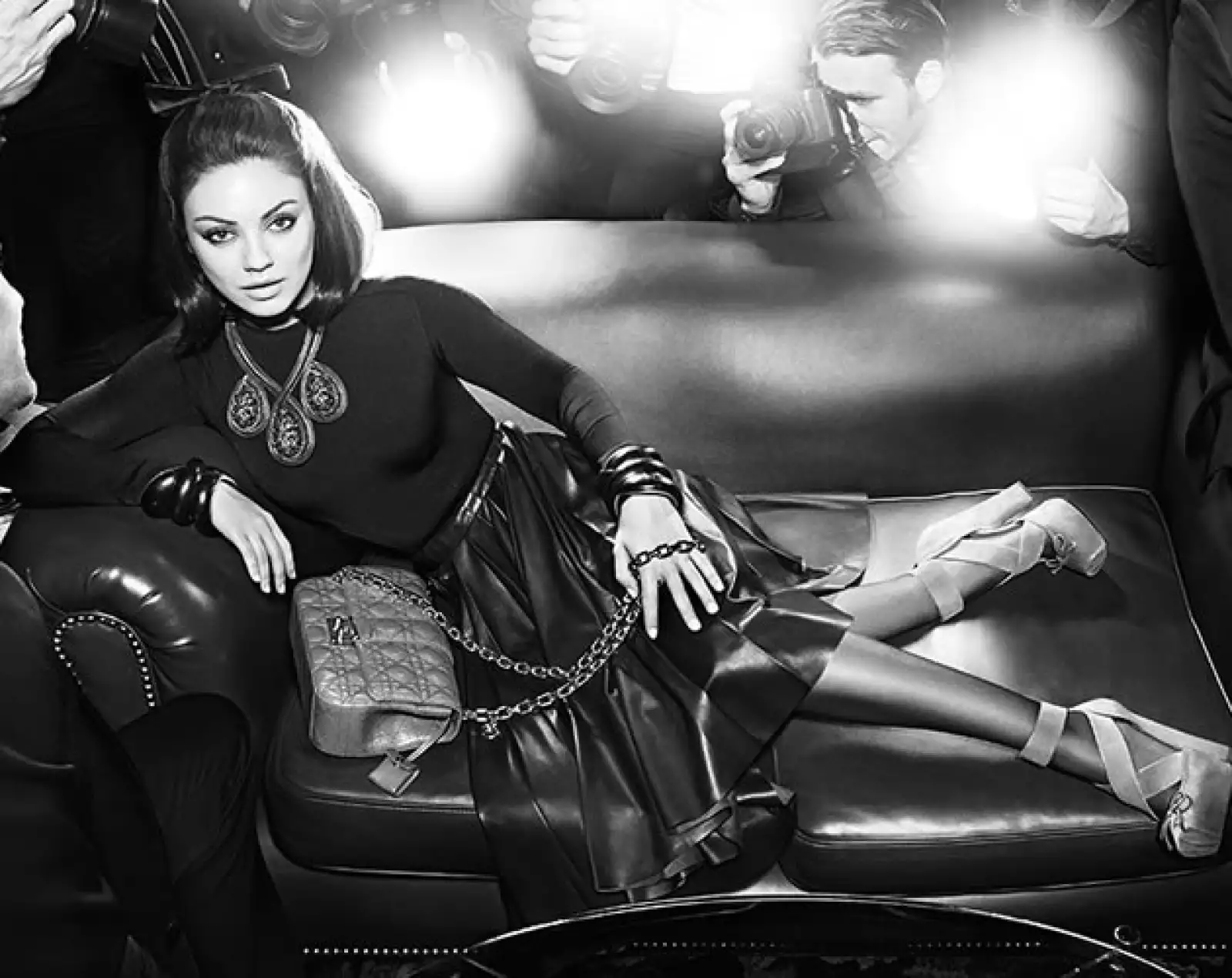 8. Mila Kunis para Dior