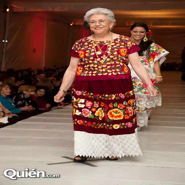 Desfile Tres Generaciones Map