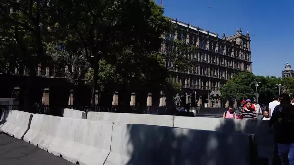 Vallas Marcha Generación Z