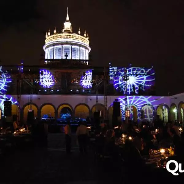 Cena de gala ,Unidos somos iguales