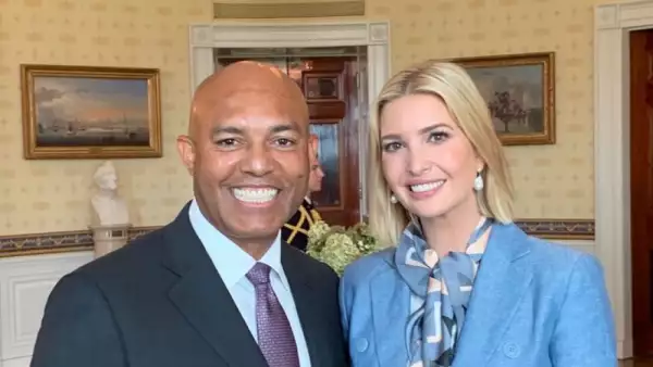 Atuendo Ivanka Trump 1.jpg