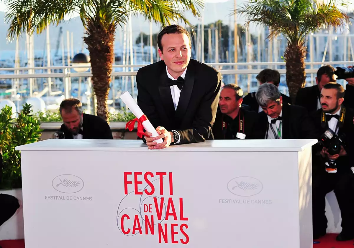 Amat Escalante Cannes.jpg