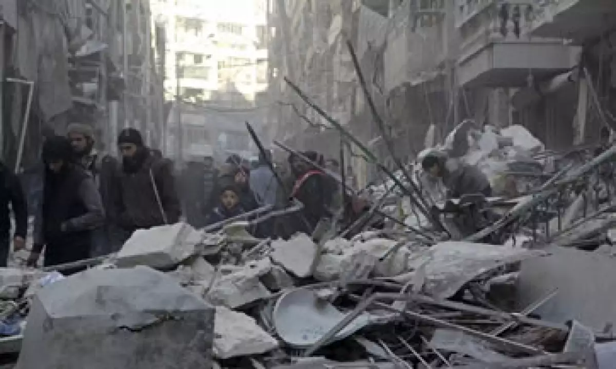Quienes viven en la ciudad tienen miedo de salir, a pesar de la falta de víveres. (Foto: Reuters)