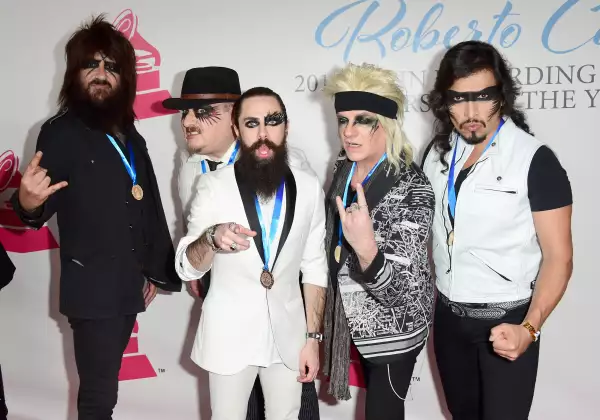 2015 Latin GRAMMY Person Of The Year Honoring Roberto Carlos - Arrivals