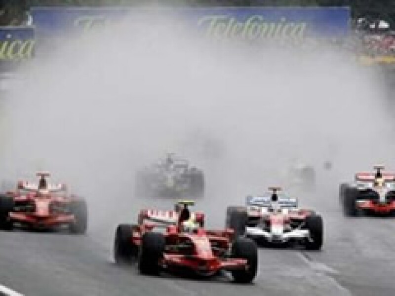 La escudería italiana pretende dejar la F1 ante las nuevas regulaciones. (Foto: Reuters)