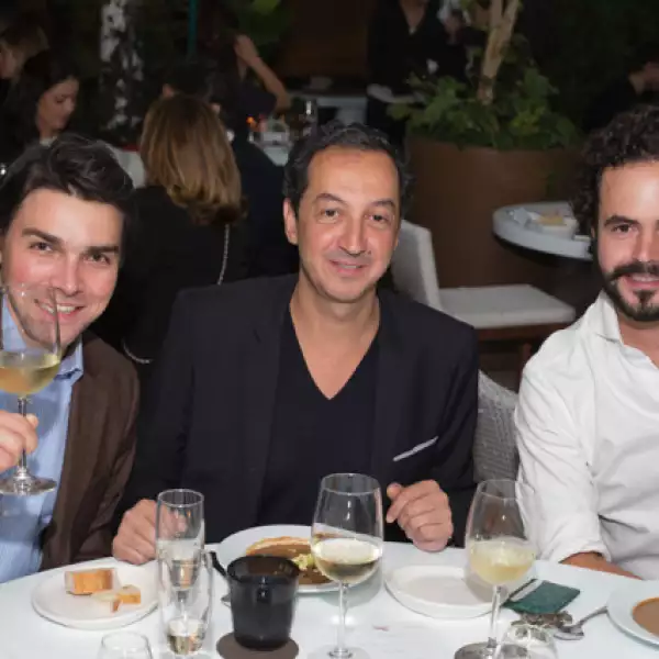 Jeffrey Seezko, Carlos Valedon y Tarek