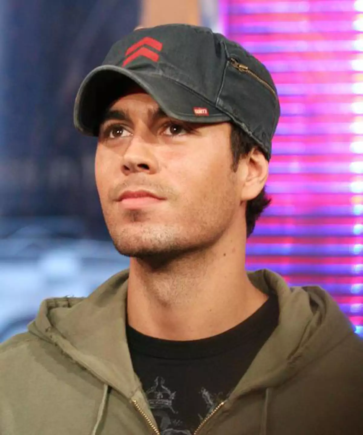 El guapísimo cantante español se presentará nuevamente en concierto para romper los corazones de miles de tapatías este 4 de Diciembre 2015 en el Auditorio Telmex ¿Ya tienes tu boleto?