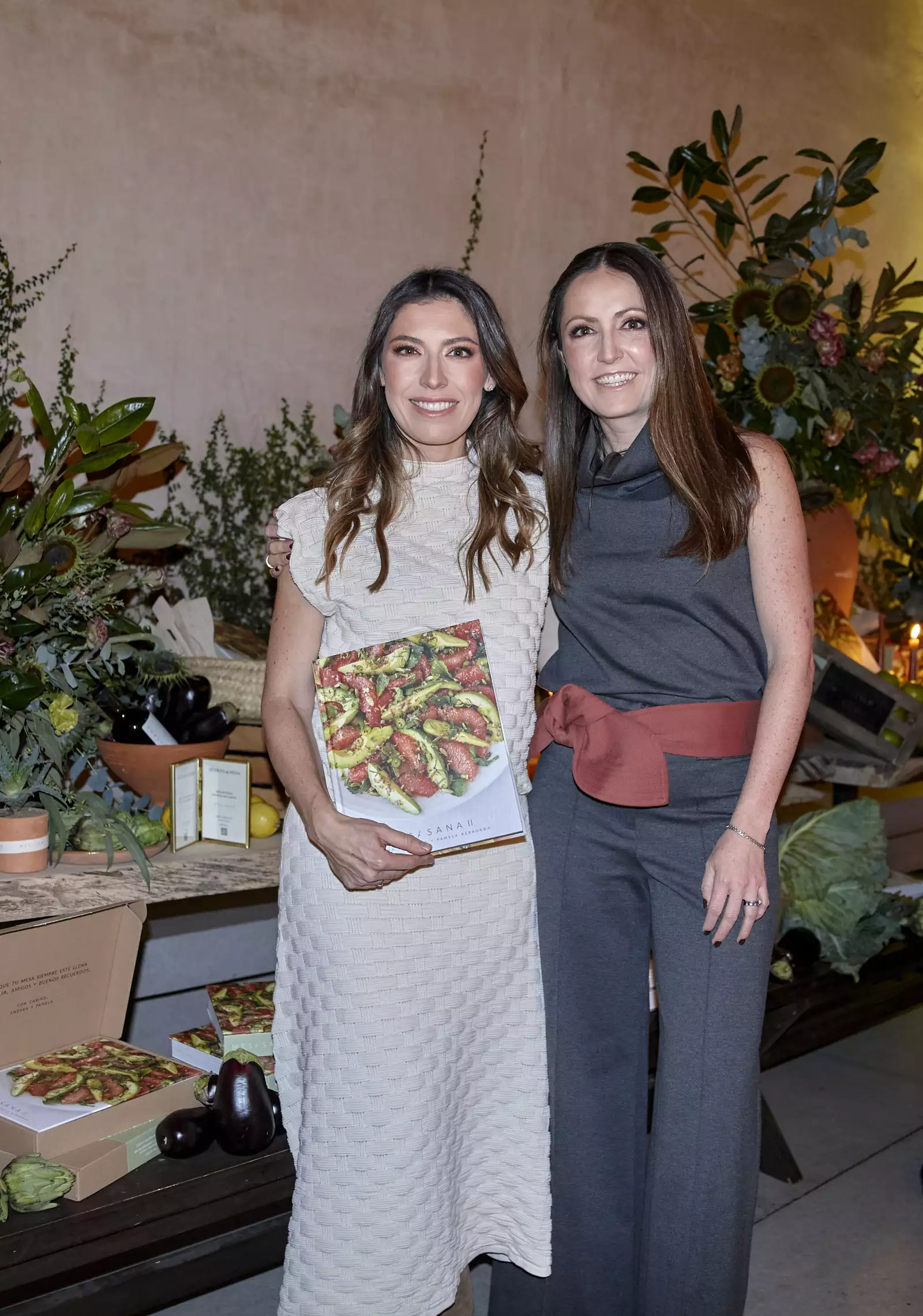 PAMELA Y ANDREA BERRONDO 2.jpg