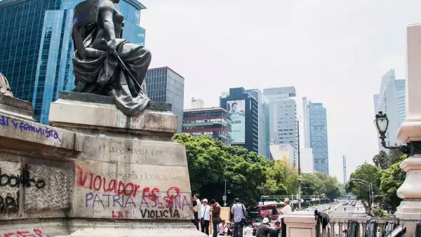 Protesta de mujeres contra la violencia en su contra