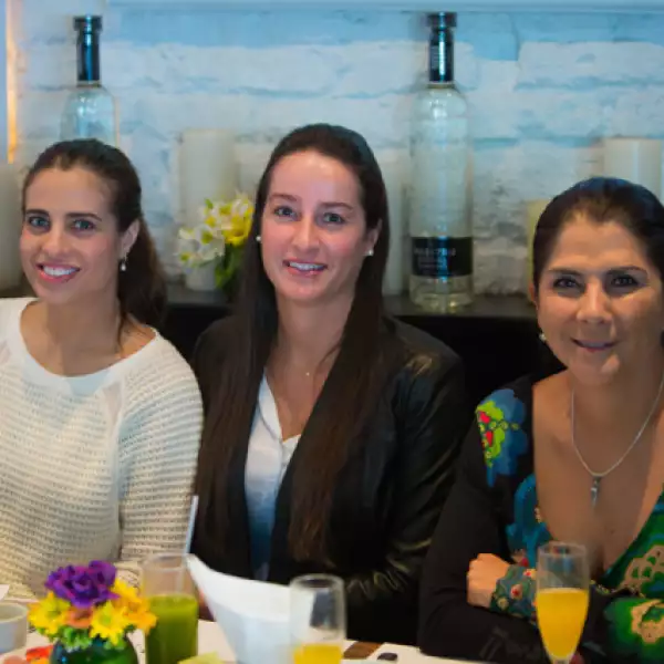 Talina Alarcón, Paola Corona y Sandra García