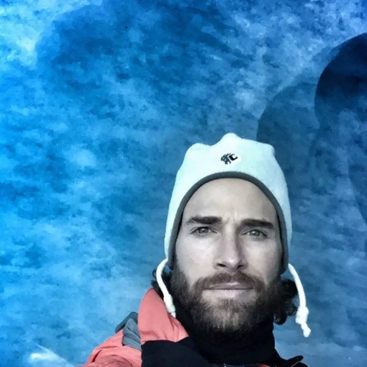 La pareja de actores vuelve a sorprender a sus seguidores con un viaje, esta vez mostrando paisajes cubiertos de nieve, los cuales los han inspirado a compartir mensajes al respecto.