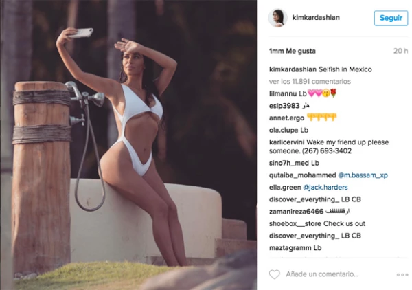 También presumió su diminuta cintura después de perder 32 kilos.