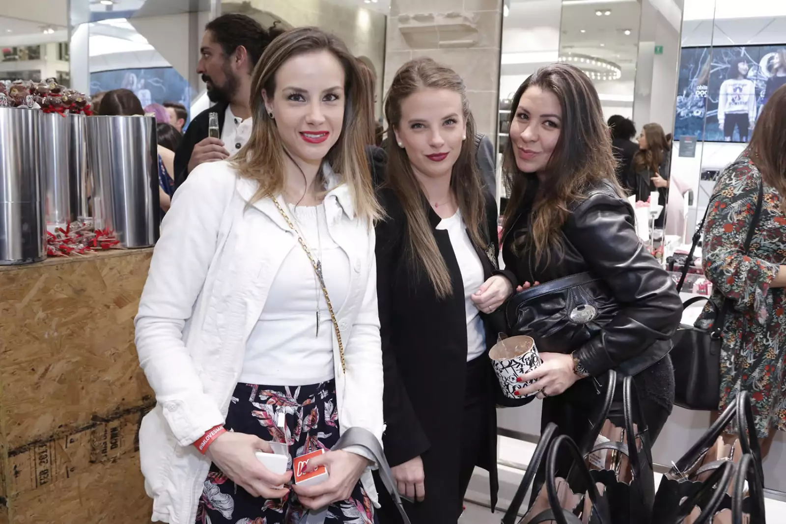 Inauguración H&M Madero