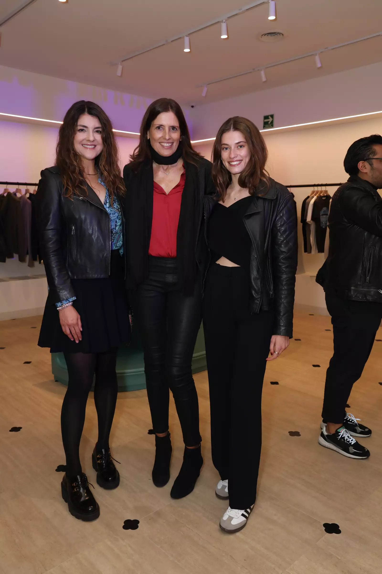 Lucía Rodríguez , Elodie Weil e Inés Lebreton 