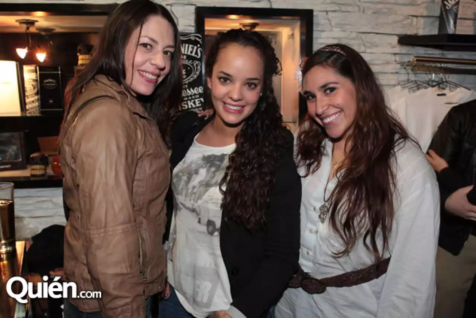 Jana Raluy,Elisa Abascal,Ursula Peña