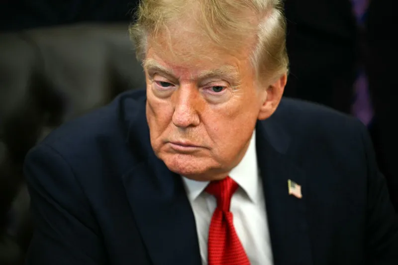 El presidente de los Estados Unidos, Donald Trump, en una rueda de prensa desde el despacho Oval, en la Casa Blanca.