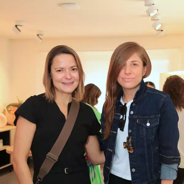 Mariana Penna y Lorena Saravia 
