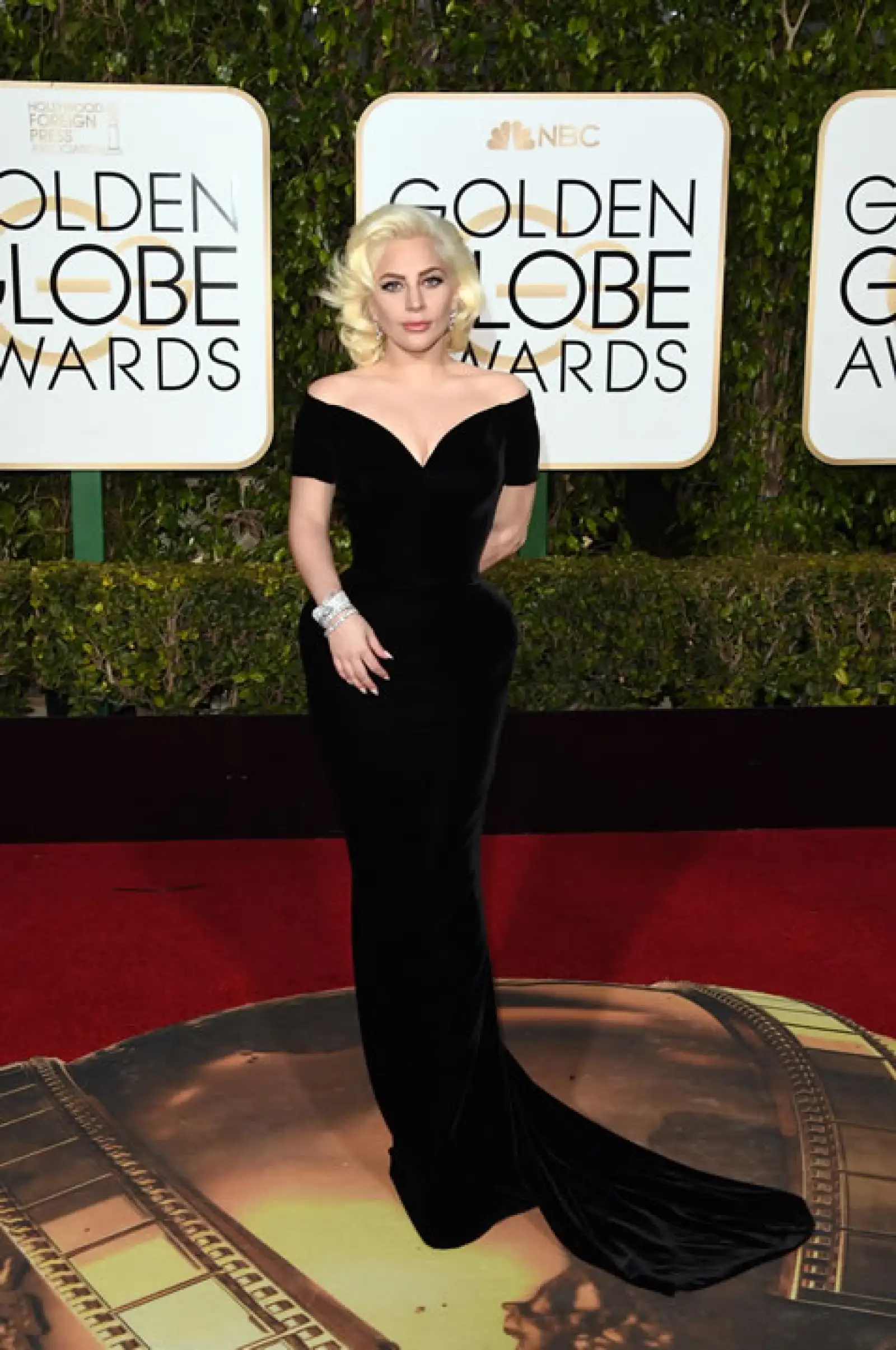 Lady Gaga en Versace.
