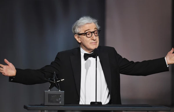 WOODY-ALLEN-ELLE