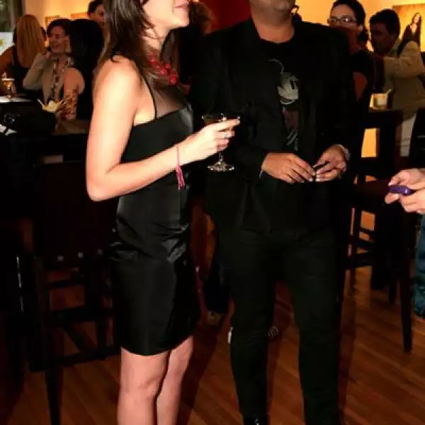 Mara Almada,Aldo Rendon