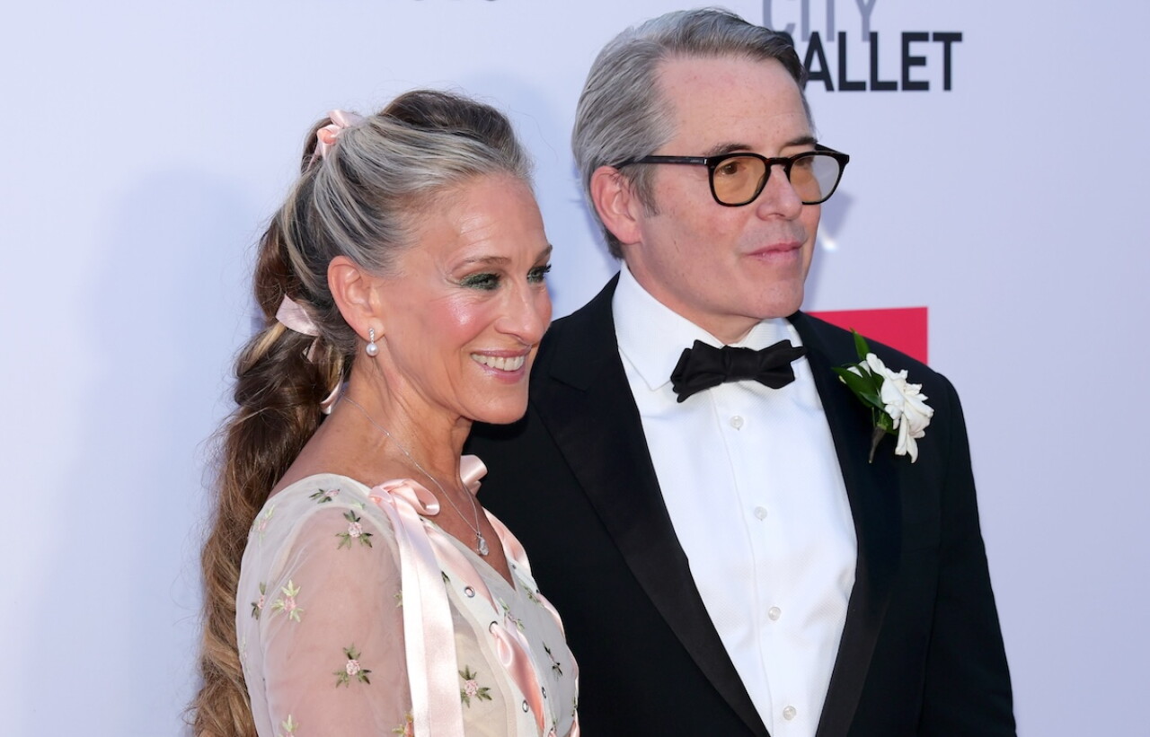 Sarah Jessica Parker confirma que las canas nunca se vieron tan bien