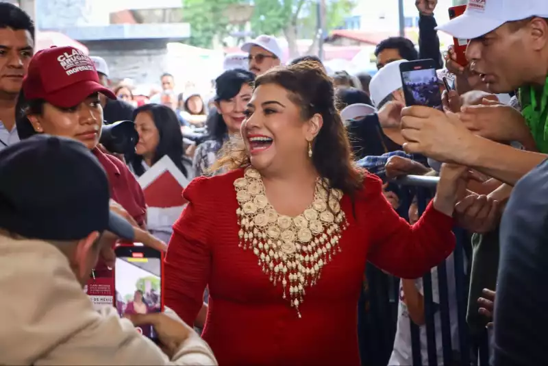 ¿Descentralizar o concentrar poder? El plan de Brugada con la secretaría de Atención Ciudadana