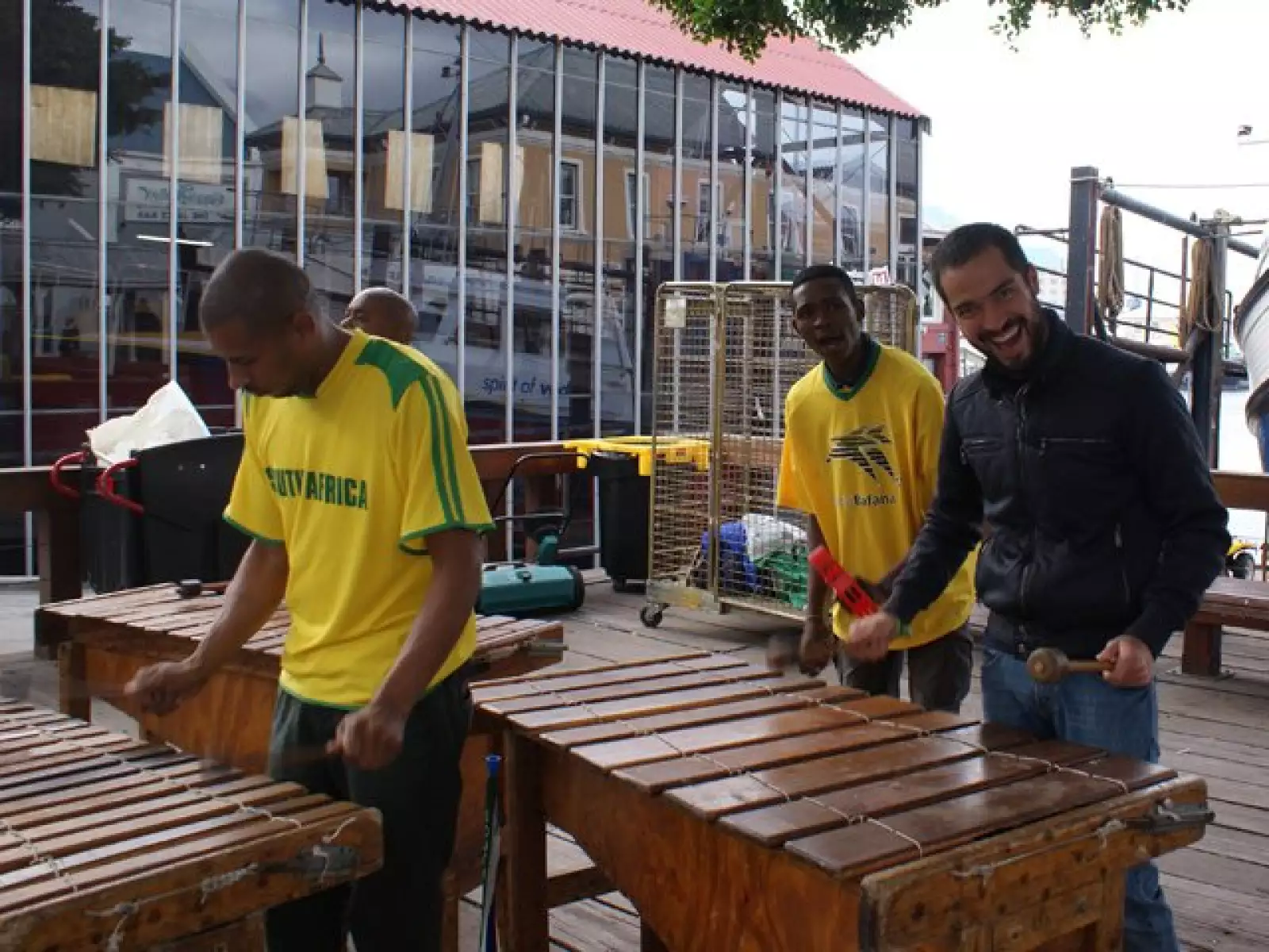 Un grupo de marimba me invitó a tocar `La Bamba´.