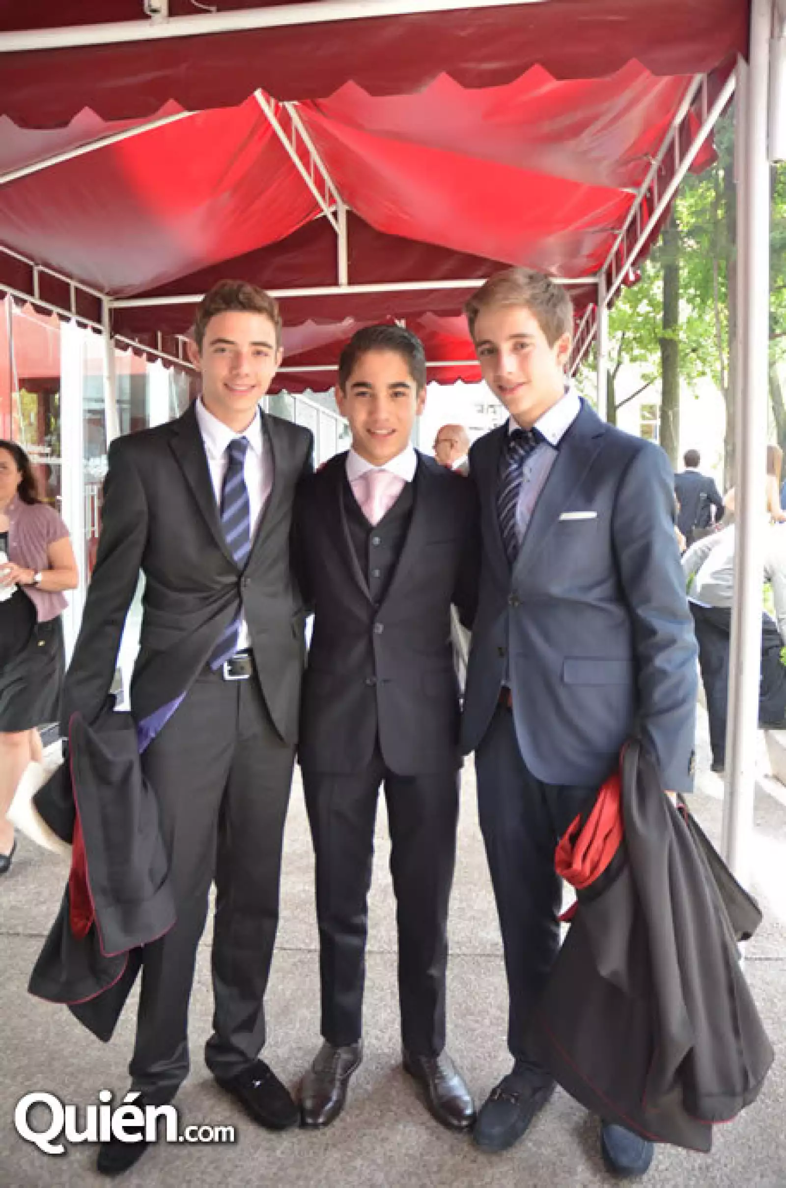 Emiliano Serna,Rodrigo Nicaido y Jerónimo Serna