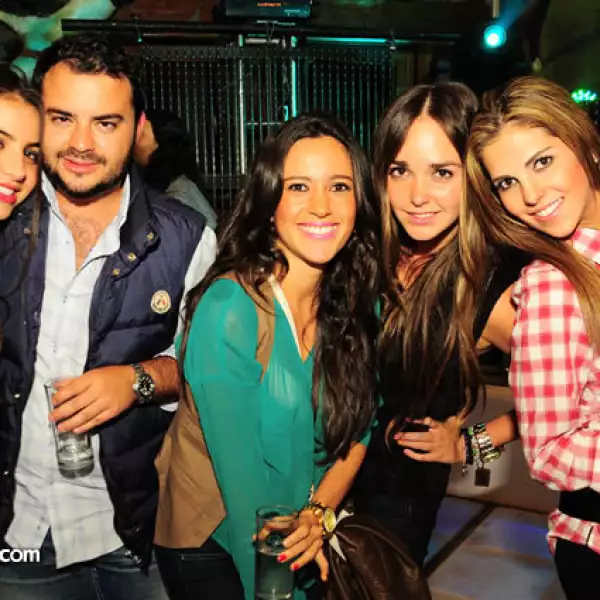 Cinthya González, Diego Bouquet, Paola Iturbide, Regina Iturbide y Gaby Moro