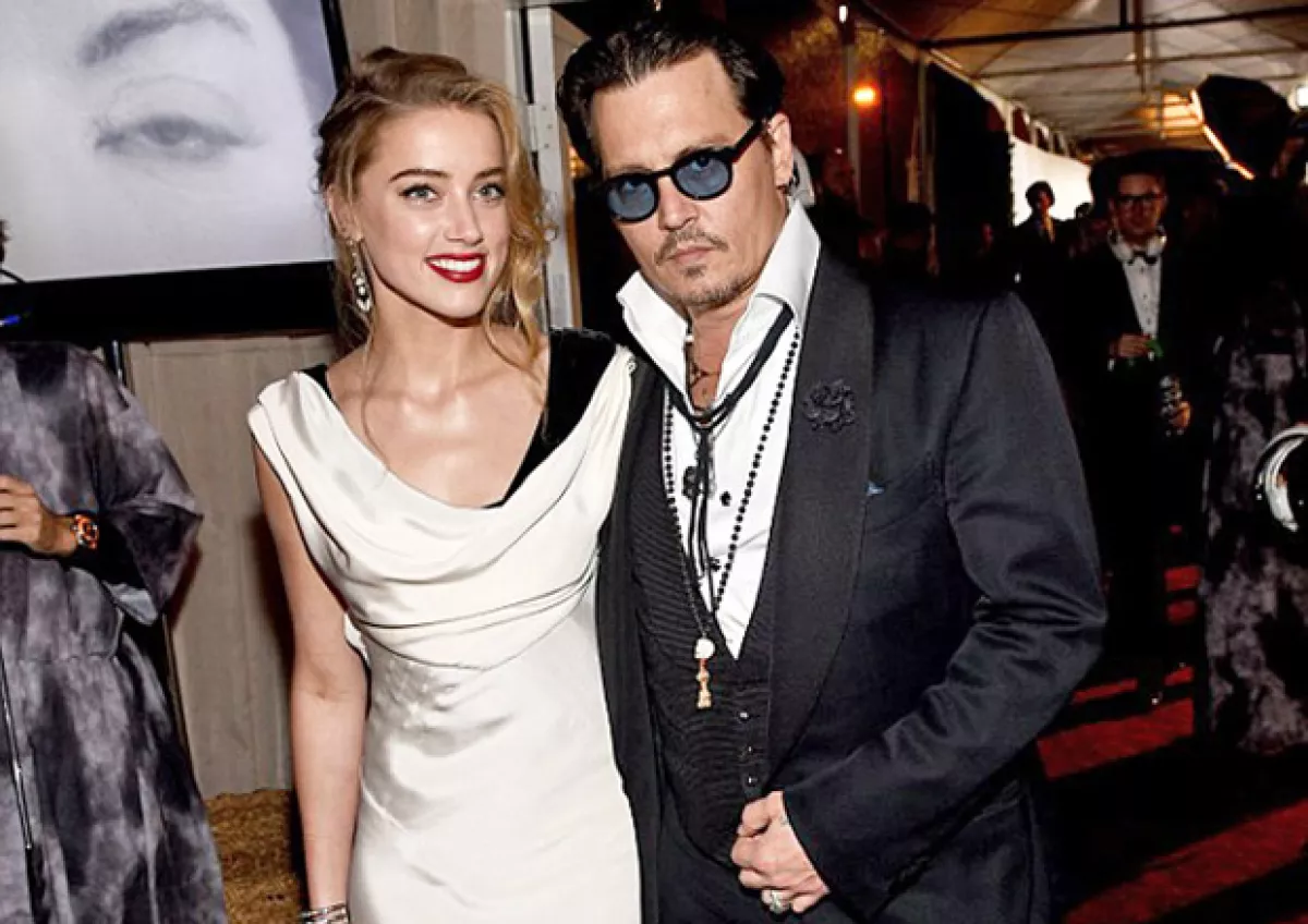 Johnny Depp y Amber Heard son marido y mujer.