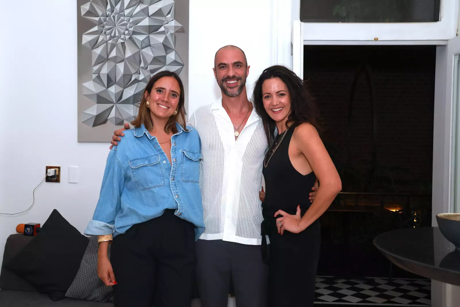 Sarai Balderrama, Diego García e Isabel Estevez 