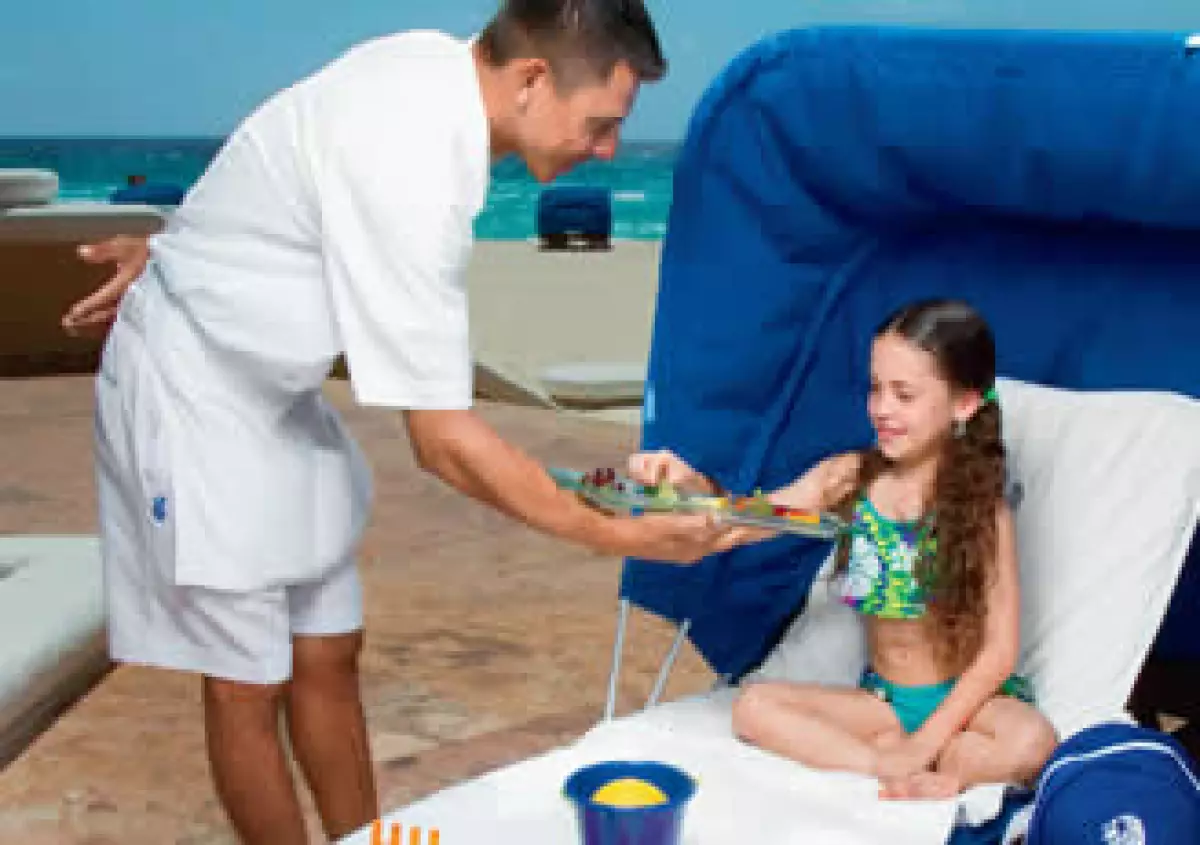 El Ritz-Carlton Cancún se rige por una filosofía llamada Estándares de Oro, la cual fomenta la importancia del empleado en el éxito del hotel. (Foto: Alfredo Pelcastre / Mondaphoto)