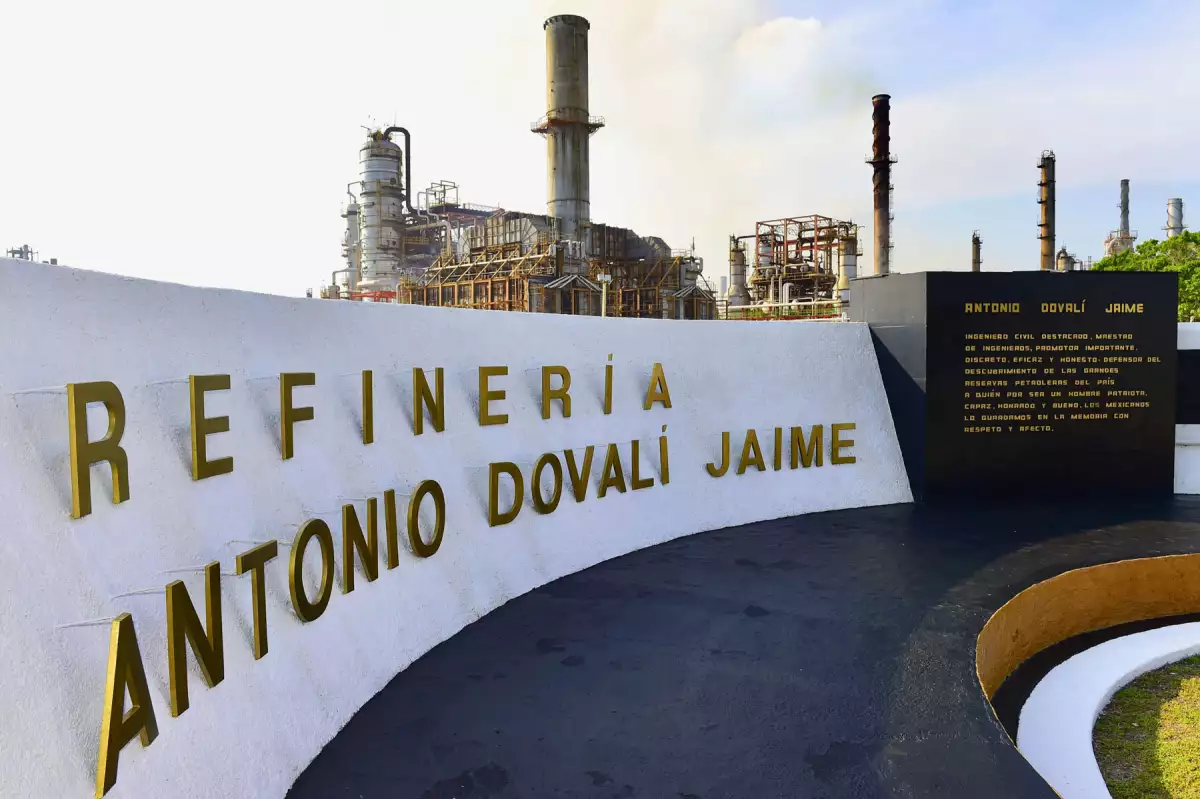 Las promesas incumplidas de las coquizadoras de Tula y Salina Cruz alejan a Pemex de la