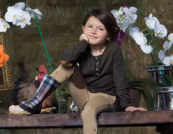 Antonia es la hija mayor de Issabela Camil y Sergio Mayer.