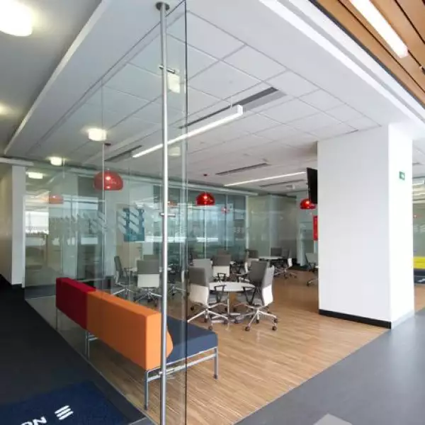 Edificio Ericsson 07