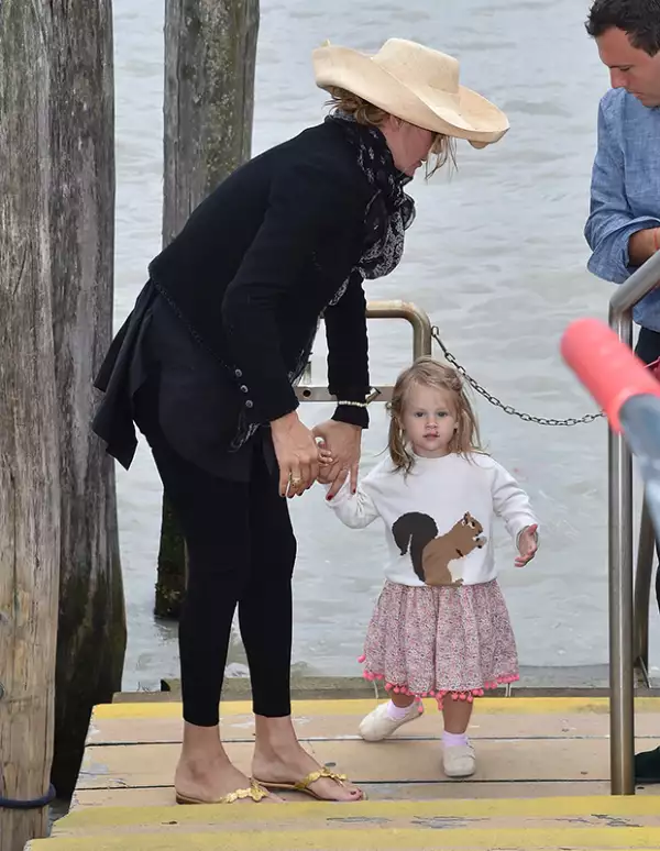 Luna es la manera práctica en la que Uma llama a su hija.