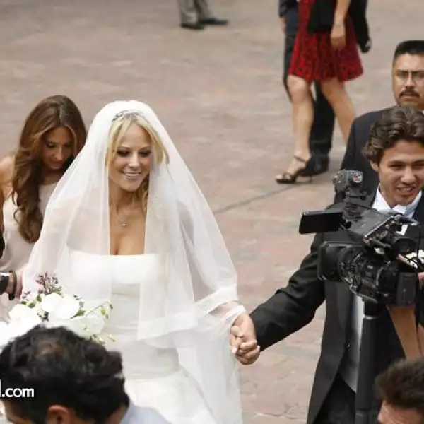 Salida de los Novios,Vanessa Huppenkothen,Juan Fernández