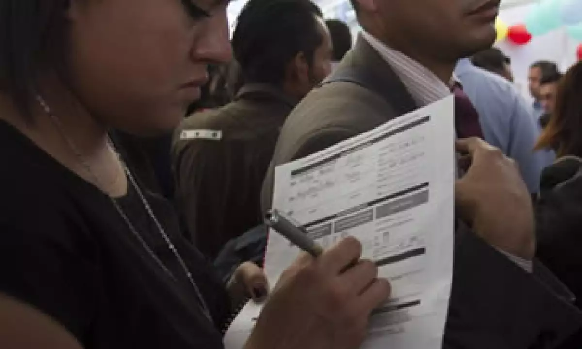 La tasa de subocupación, que incluye a quienes tienen necesidad y disponibilidad para trabajar más horas, aumentó a 8.3%. (Foto: Cuartoscuro)