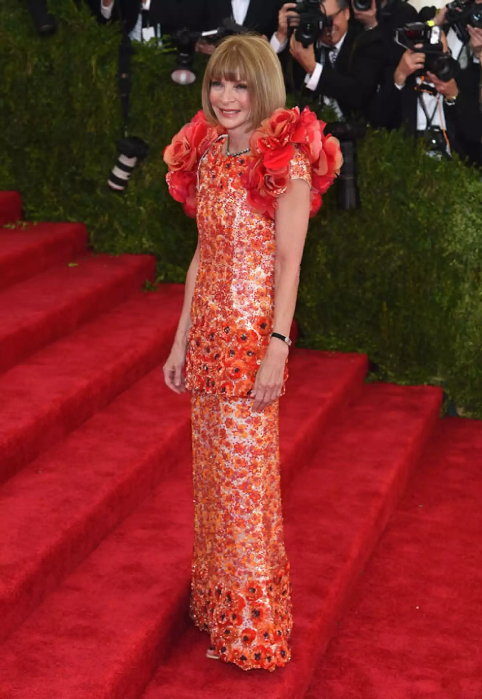 La co-chair de la gala en Chanel Haute Couture Spring 2015.